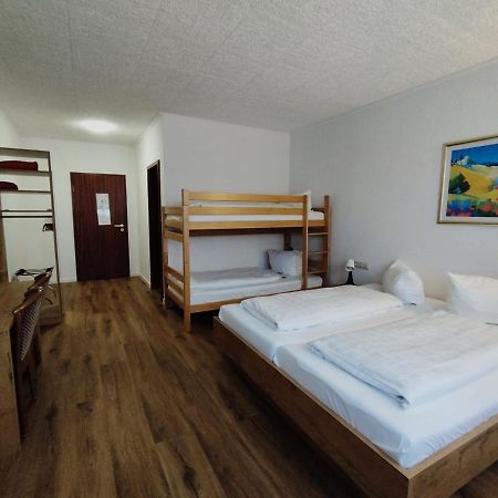 Hotel Sonnenkeller Ной-Улм Екстериор снимка