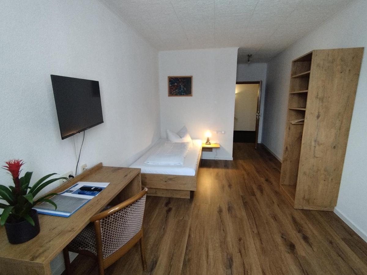Hotel Sonnenkeller Ной-Улм Екстериор снимка